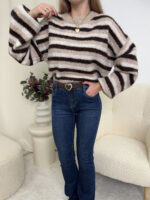 Sweterek-oversize-w-czekoladowe-paski-mouliu (4)