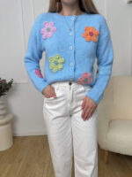 Sweter-niebieski-z-kwiatami-mouliu (3)